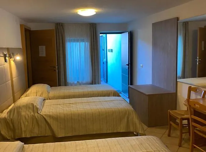 Couette-café Fedrig Private & 2*